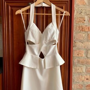 DENISA COUTURE WHITE HALTER WITH SIDE CUTOUT AND BACK. FULLY LINED. WOMANS 4
